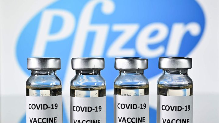 Pfizer solicitará aprobación de 3ra dosis de su vacuna COVID