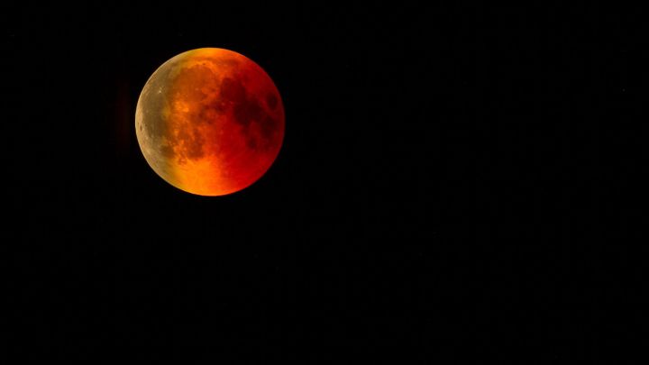 El eclipse lunar más largo del siglo se verá después de esta medianoche en El Salvador