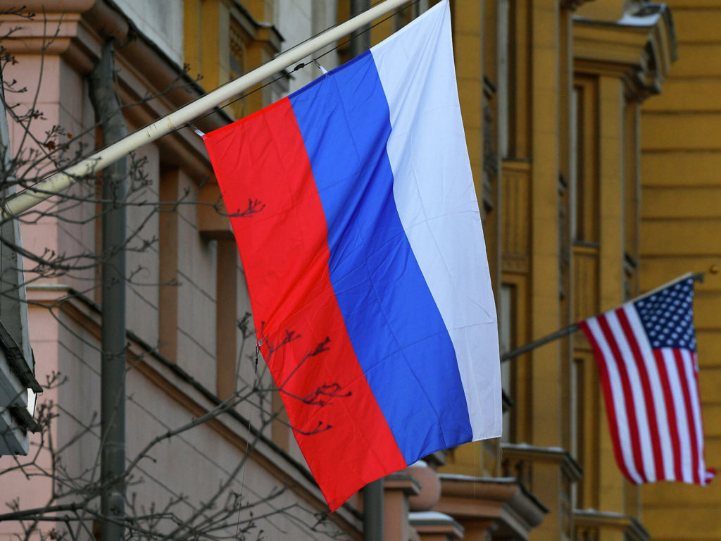 EEUU cierra su Embajada en Bielorrusia y autoriza la salida de diplomáticos en Rusia